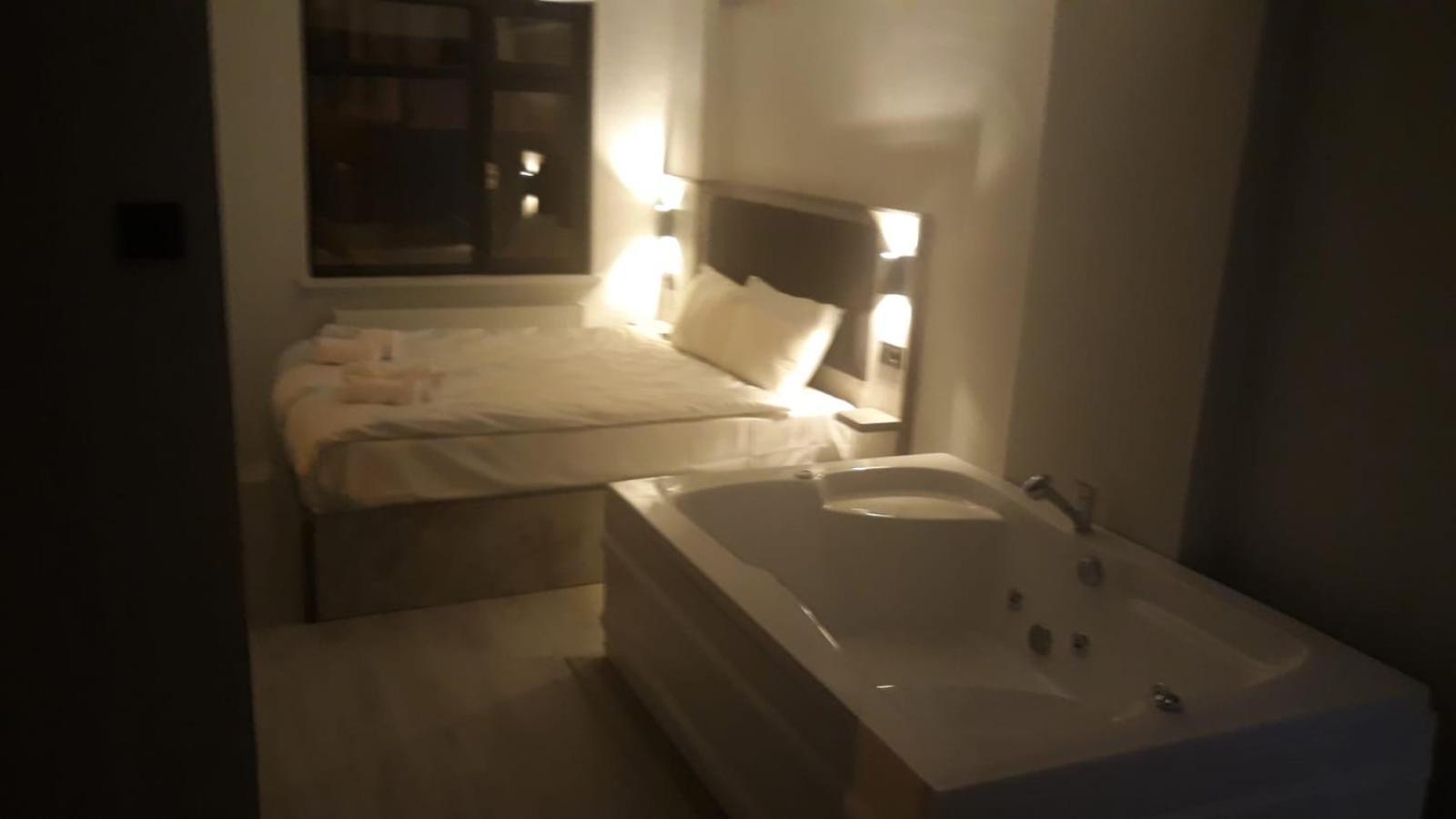 Bolu Pasa Hotel Bagian luar foto